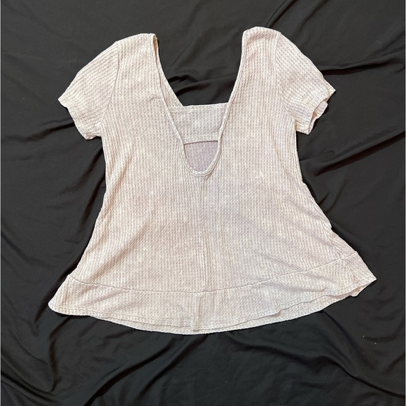 Super Cute X-Small Waffle Knit short sleeve top with cutout on back Mauve color - Picture 11 of 13